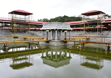 Service image